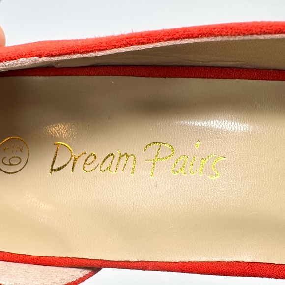 Dream Pairs Women's Red Suede Low Heel Dress Pump - Picture 11 of 11